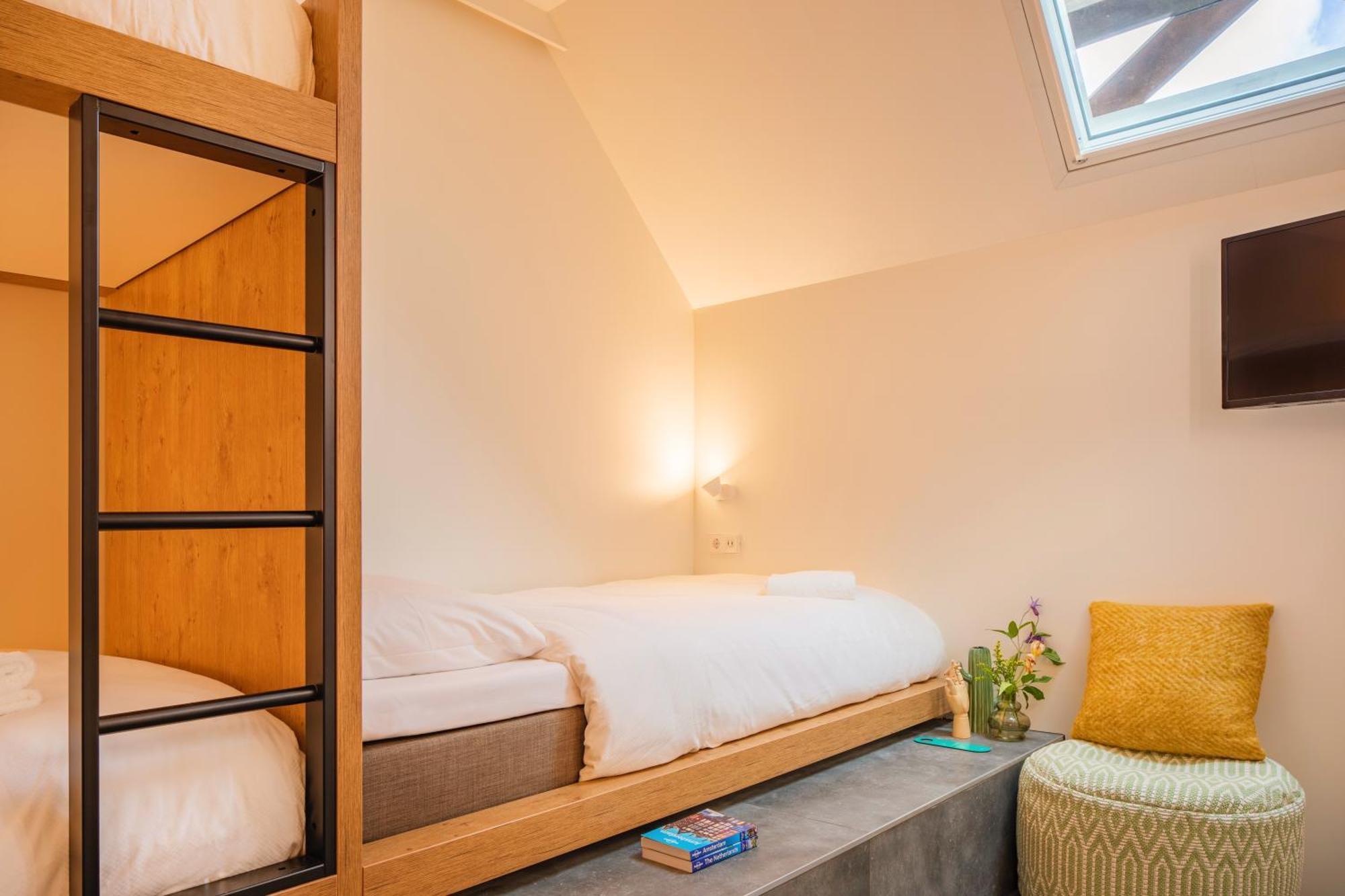 Bunk Hostel Amsterdam Buitenkant foto