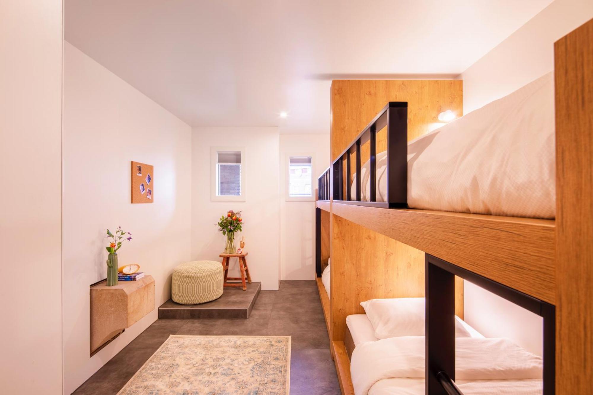 Bunk Hostel Amsterdam Buitenkant foto