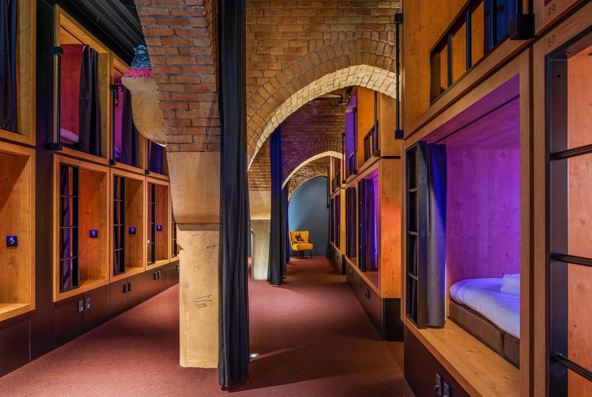 Bunk Hostel Amsterdam Buitenkant foto