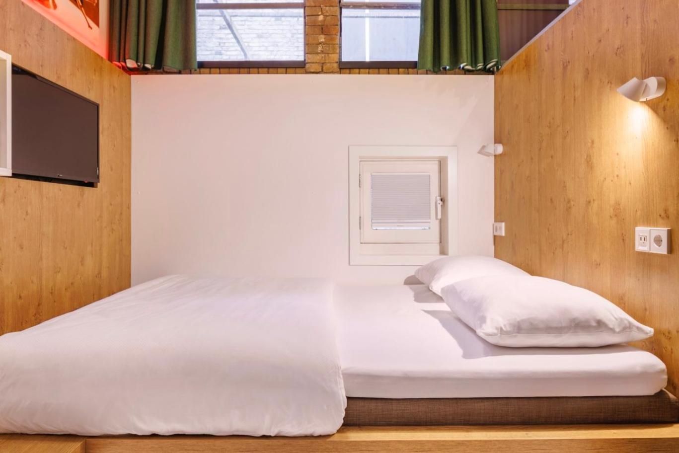 Bunk Hostel Amsterdam Buitenkant foto