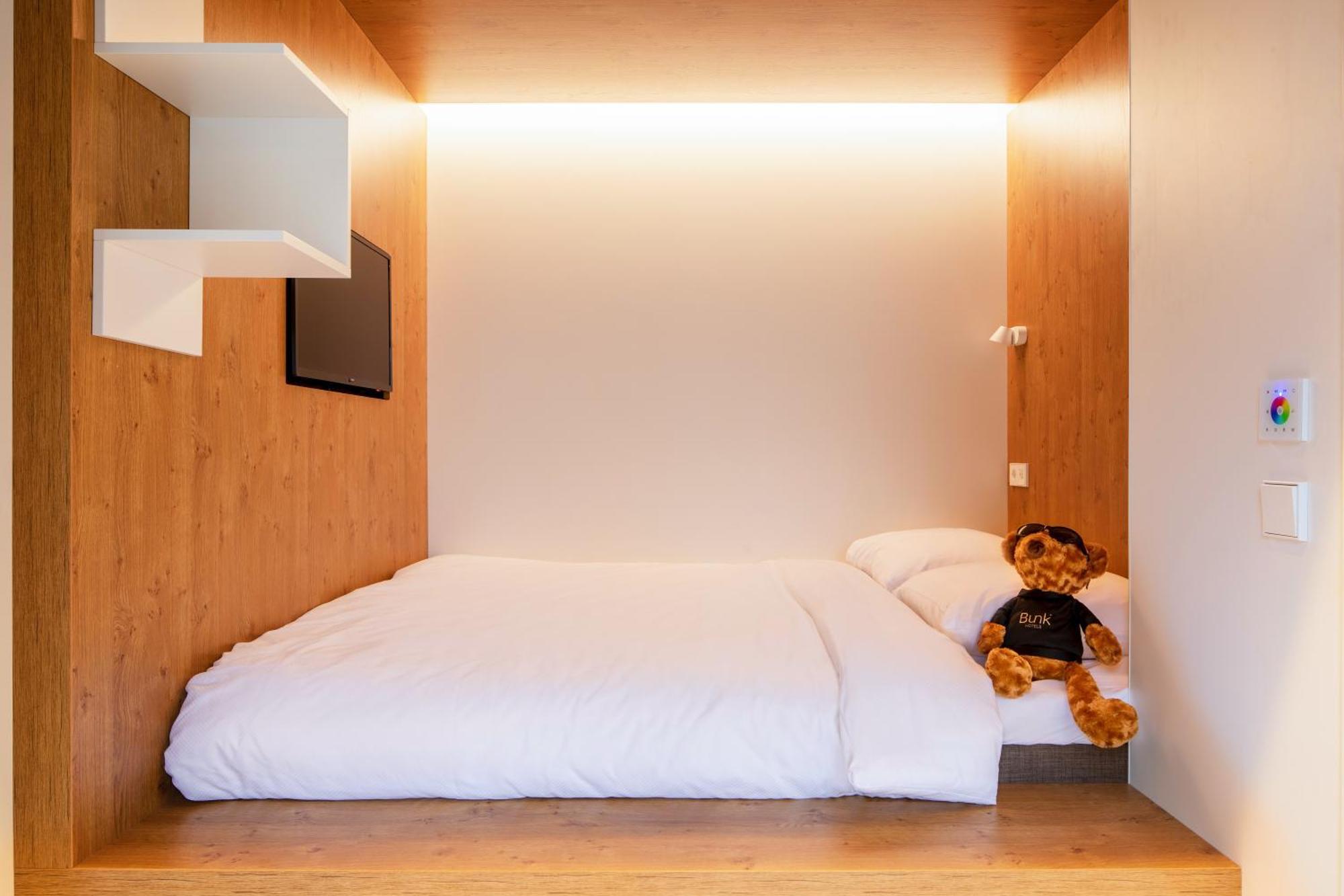 Bunk Hostel Amsterdam Buitenkant foto